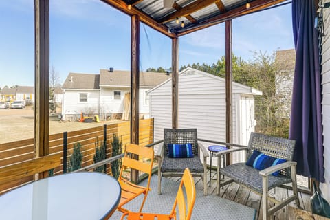 Screened Porch | Dining Area | Seating