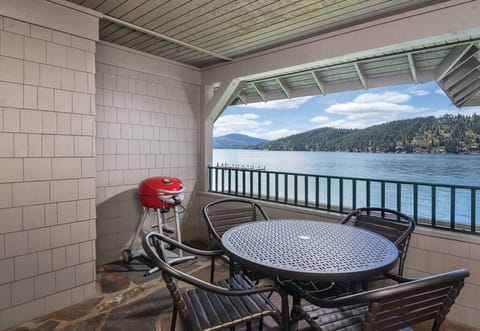 WorldMarkArrowPoint_13