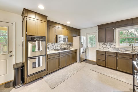 Kitchen | Dishwasher | Drip Coffee Maker