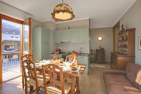 Living and dining room