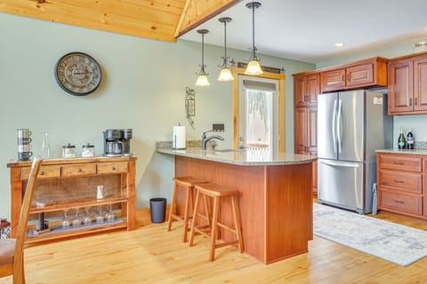 Kitchen | 1st Floor | Dishwasher