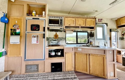 Cozy kitchenette with a fabulous view.