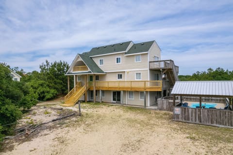 Front of home with cabana