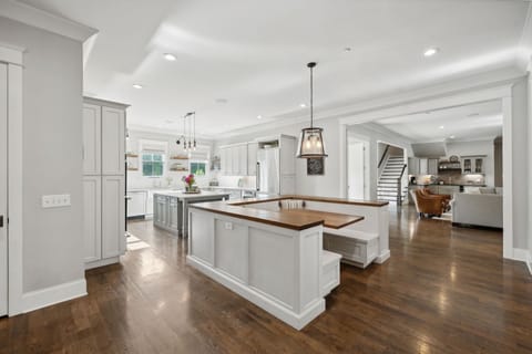 Kitchen/Breakfast Nook