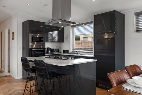 Countryside, Waterside Views