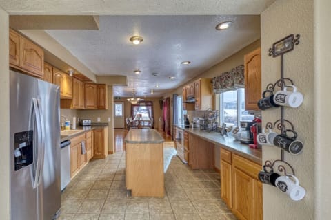 Fully stocked kitchen