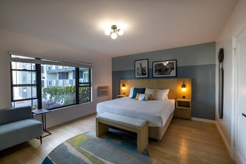 Master bedroom with King bed.