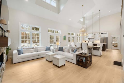 Huge entertainment space for your family and friends.