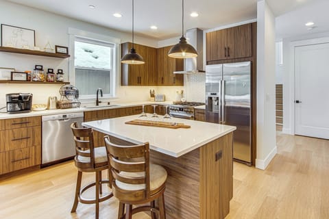 Kitchen | Cooking Basics | Coffee Maker | 1st Floor