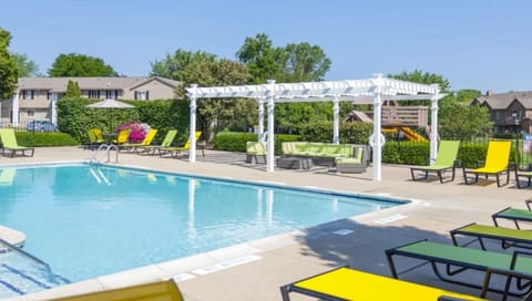 Seasonal Pool and Outdoor Lounge Area