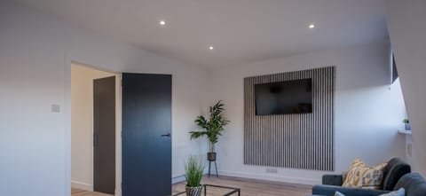 Living Room / Lounge