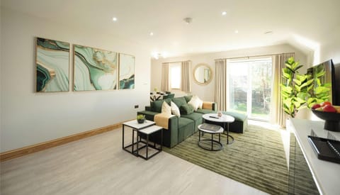 Premium Garden - Living/Kitchen