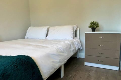 Find your cozy haven. Book now! (1)