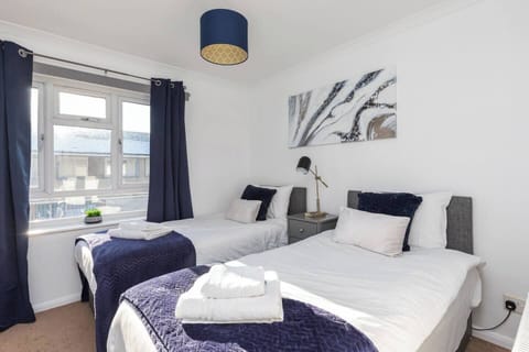 Cozy dreams await. Book your stay now! (1)