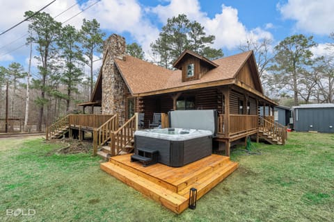 New Hot tub has amazing views of the lake