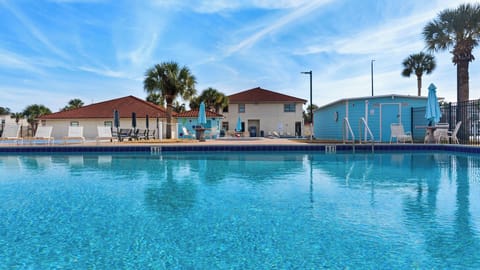 Horizon South - Pool