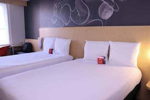 Comfortable Unit with Two Double size beds