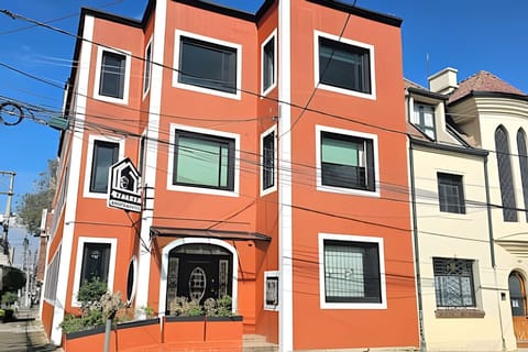 Facade / entrance