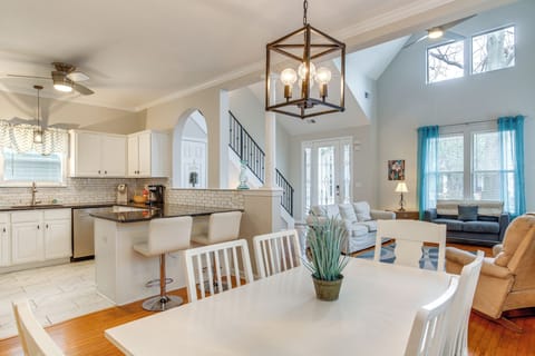 Dining Room | 1st Floor | Dishware & Flatware