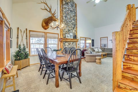 McCall Vacation Rental | 3BR | 2.5BA | 2,200 Sq Ft | Stairs Required