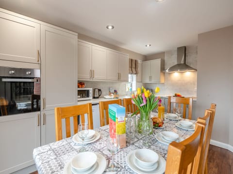 Kitchen/diner | Cherry Blossom - Golden Beach Holiday Park, Ingoldmells