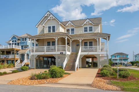 SV25: Seven Sisters 25 | Front Exterior