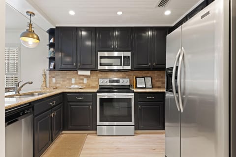 Fully equipped kitchen