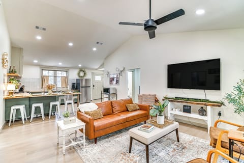 Starkville Vacation Rental | 3BR | 2BA | 2 Steps to Enter | 1,120 Sq Ft