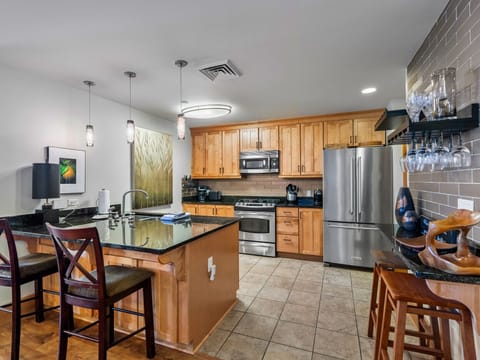 Seasons at Sandpoint - Condo 135