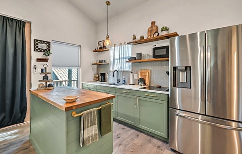 A Well-Equipped Kitchen.