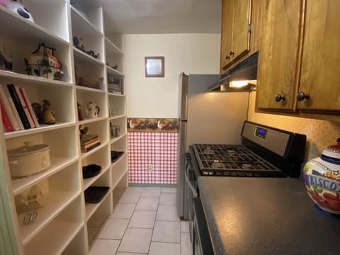 The full equipped kitchen.  