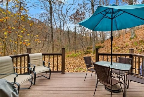 Fall view of the patio.
