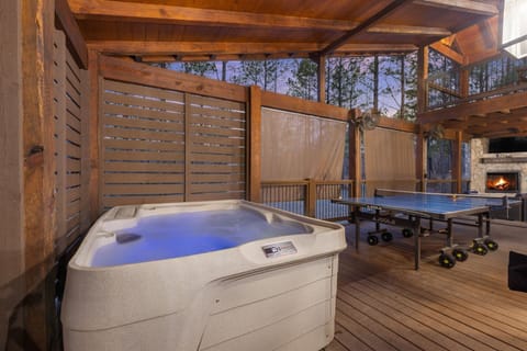 Hot tub
