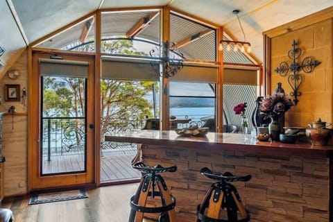 281d1e9a 9416 448f 8c9a dadf1c6fe9d8