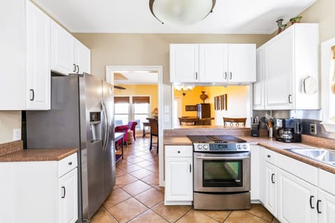 Everything you need to create your favorite meals in your home away from home. Stainless steel appliances, countertop conveniences, and plenty of cabinet space make this space a chef's delight.