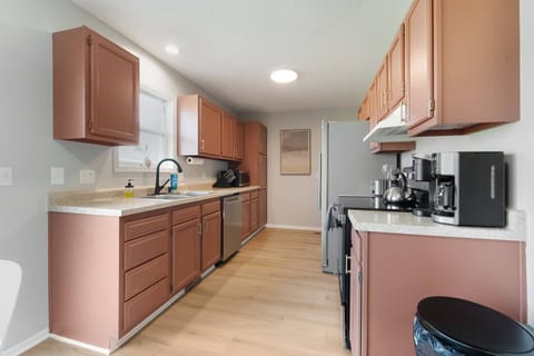 Cook up a feast or enjoy a quick bite in this fully equipped kitchen- everything you need for a delicious stay. 