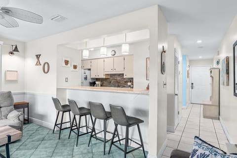 8-17614 Front Beach Rd D1-14