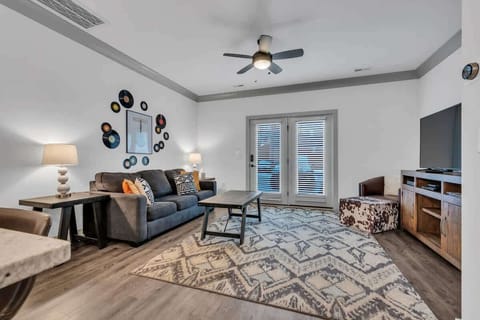 “Wonderful place would definitely stay here again” - Jasper ’23