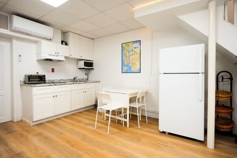 Full Kitchen and Dining Area