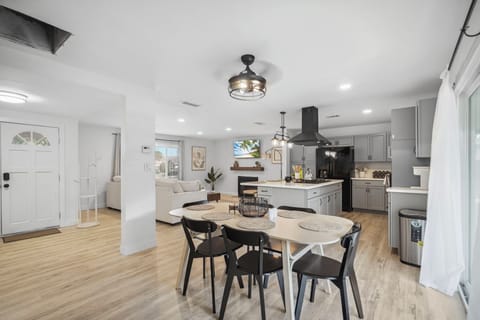 Spacious Dining and Living Room Area