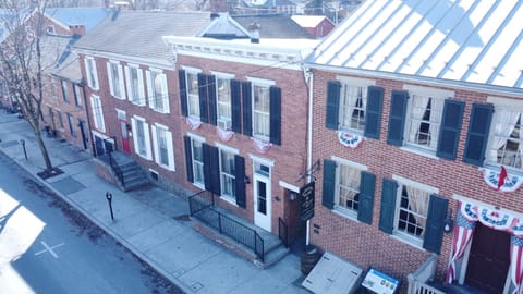 Welcome to the Old Orchard House!
