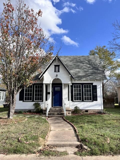 94076282 b061 44c9 8541 0da0502b5f04