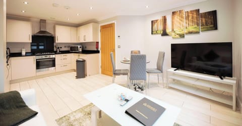 Premier - Living/Kitchen