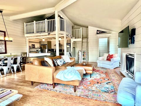 Open Concept Living Area