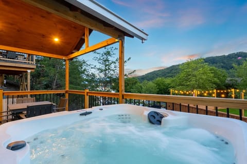 Hot tub