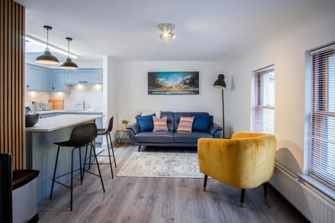 Sandy Steps - 1 Bedroom Apartment - Tenby (24747)