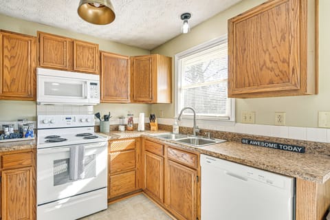 Kitchen | Cooking Basics | Keurig Coffee Maker