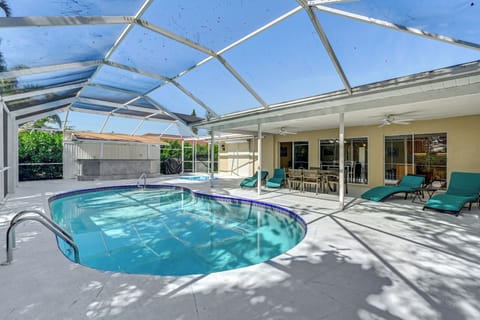 Bonita Springs Vacation Rental | 3BR | 2BA | 1,400 Sq Ft | Small Step Required