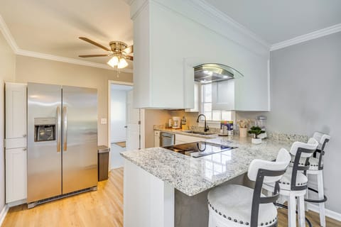 Kitchen | Cooking Basics | Drip Coffee Maker | Microwave | Blender