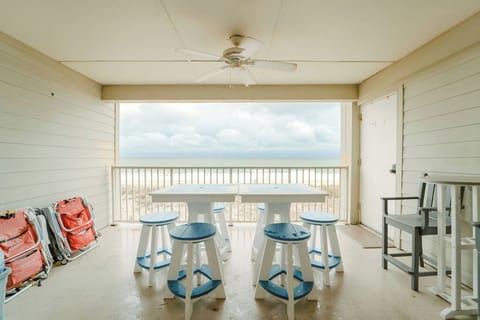 12x15 deck w/Polywood furniture & endless Atlantic Views. Stairs direct 3 beach!